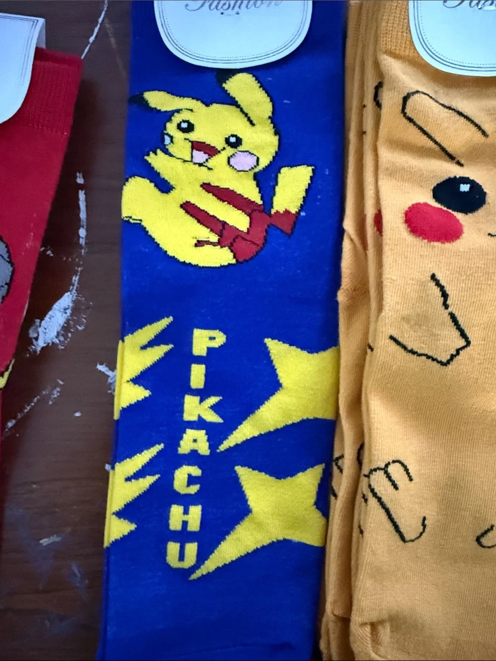 8 pair Pokemon socks